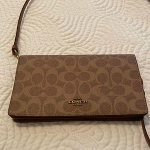 Coach wallet crossbody